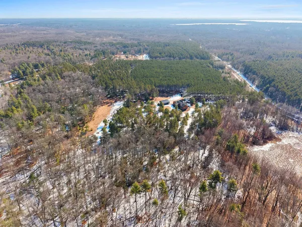 $680,000 | W6266 Woods Road, Shawano, WI 54166