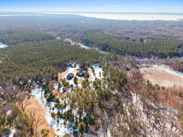 $680,000 | W6266 Woods Road, Shawano, WI 54166