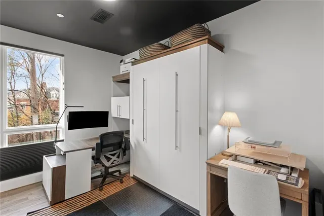 $4,500 | 3725 Butler Street, Unit 209, Pittsburgh, PA 15201