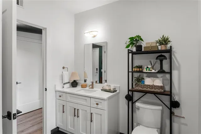 $4,500 | 3725 Butler Street, Unit 209, Pittsburgh, PA 15201