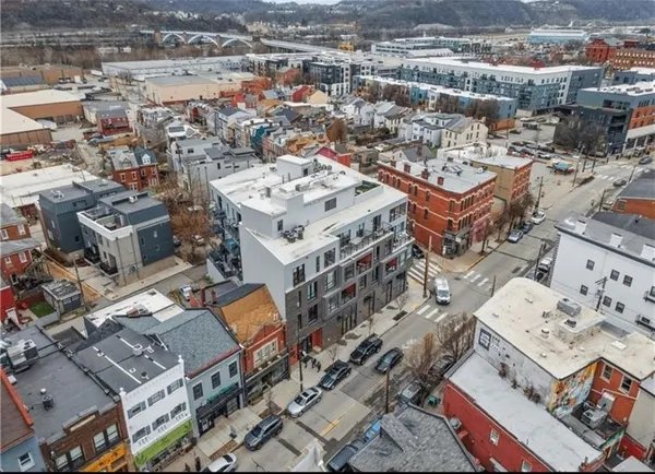 $3,850 | 3725 Butler Street, Unit 209, Pittsburgh, PA 15201