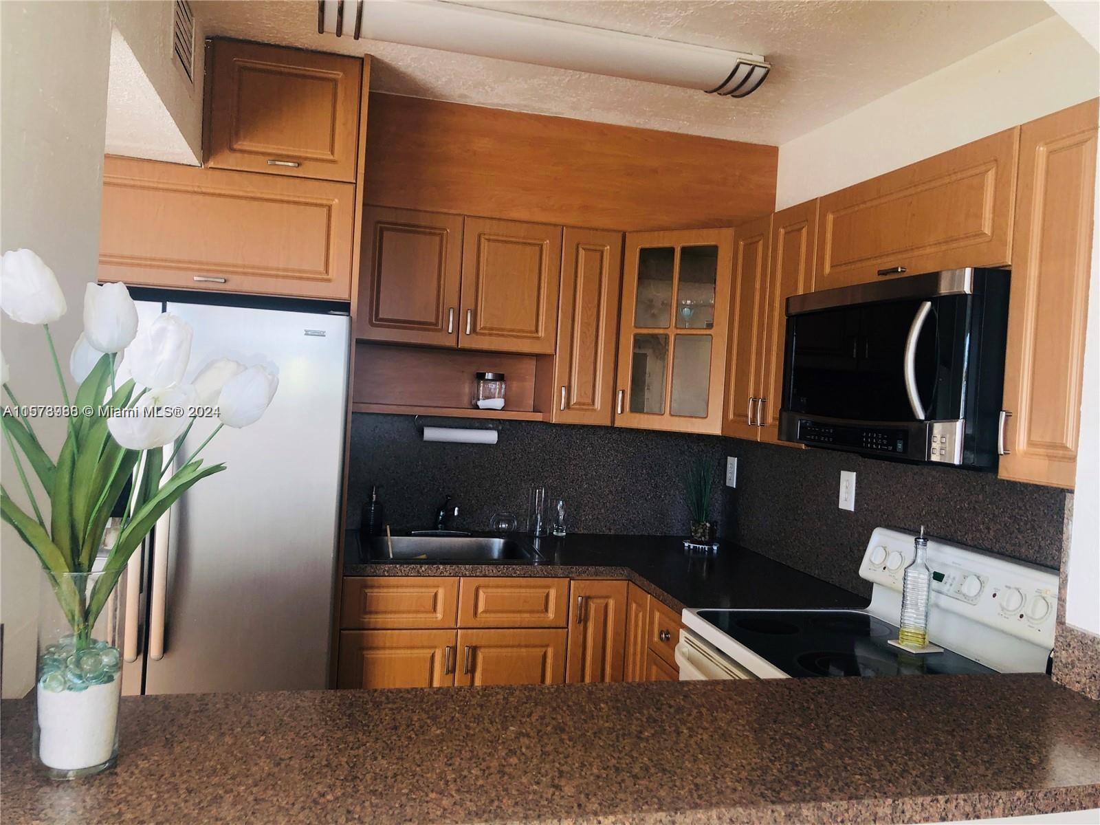 6580 West Flagler Street, Unit 101 Miami, FL 33144 - Photo 13 of 17 Gallery Image 13
