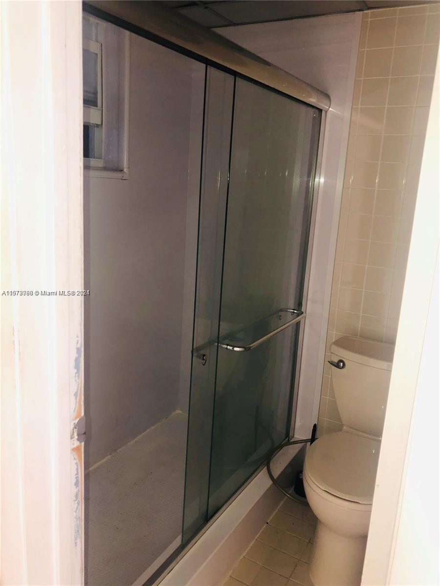 6580 West Flagler Street, Unit 101 Miami, FL 33144 - Photo 4 of 17 Gallery Image 4
