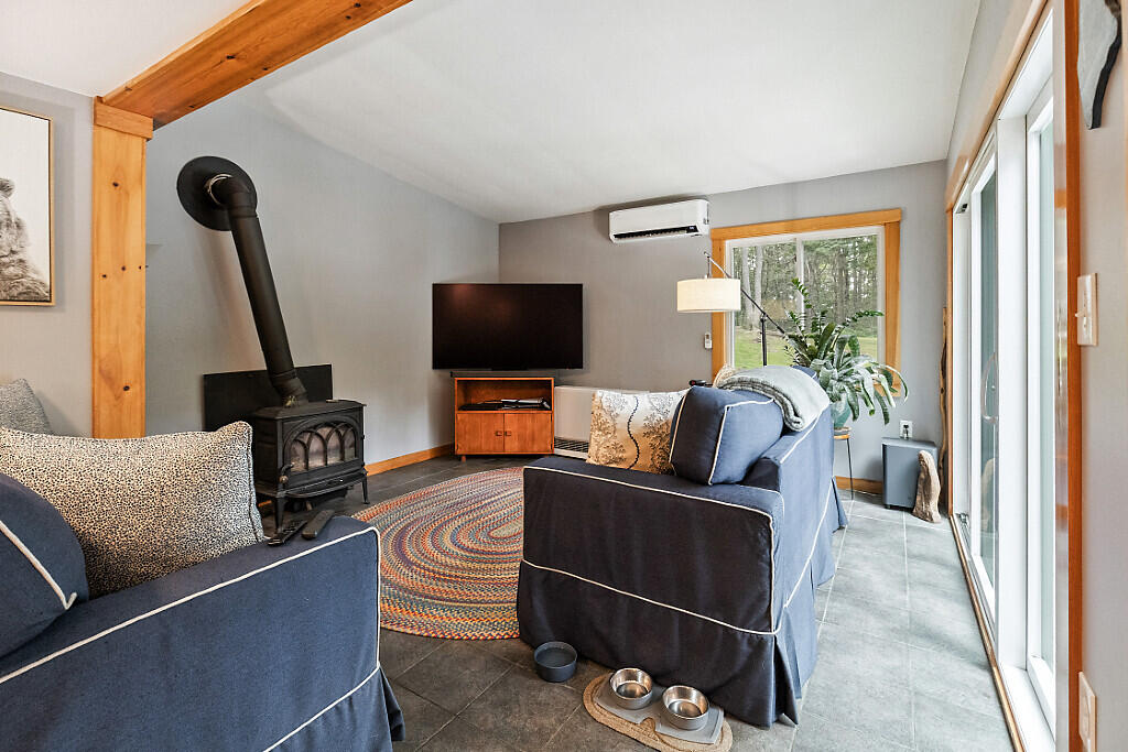 215 Mountain Road Washington, ME 04574 - Photo 26 of 76 07_BP5A7123_DxO_mls