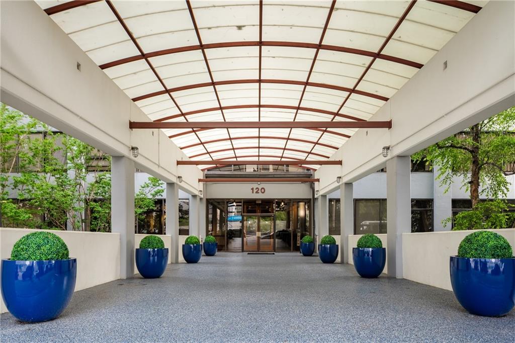 120 Ralph McGill Boulevard Northeast, Unit 204 Atlanta, GA 30308 - Photo 4 of 40