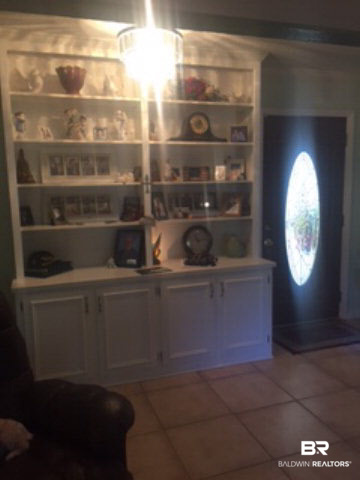 207 Maplewood Loop Daphne, AL 36526 - Photo 6 of 29 Built in bookcase