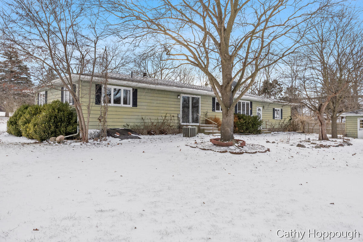 250 Meadowlane Portland, MI 48875 - Photo 26 of 36 250-Meadowlane_026