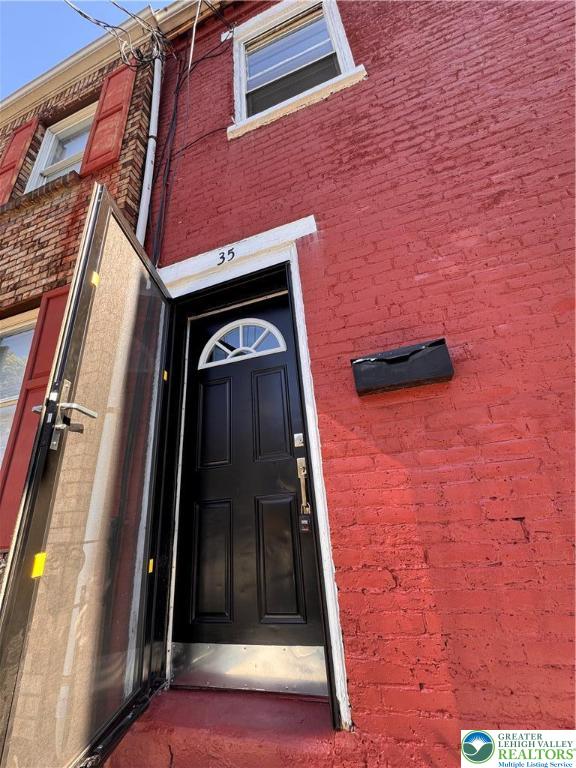 35 North 5th Street Easton, PA 18042 - Photo 6 of 96 a view of a brick wall