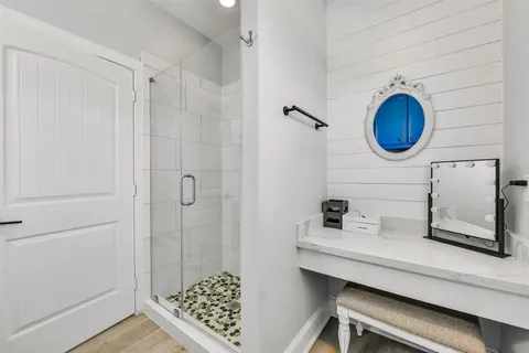 $499,500 | 870 Gulfview Drive, Crystal Beach, TX 77650