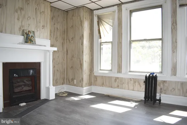 a view of livingroom with furniture and window
