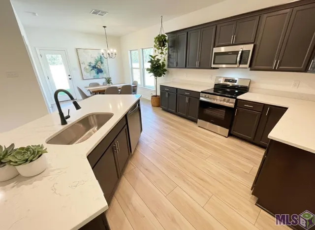 $230,635 | 32647 Flower Tree Court, Walker, LA 70785