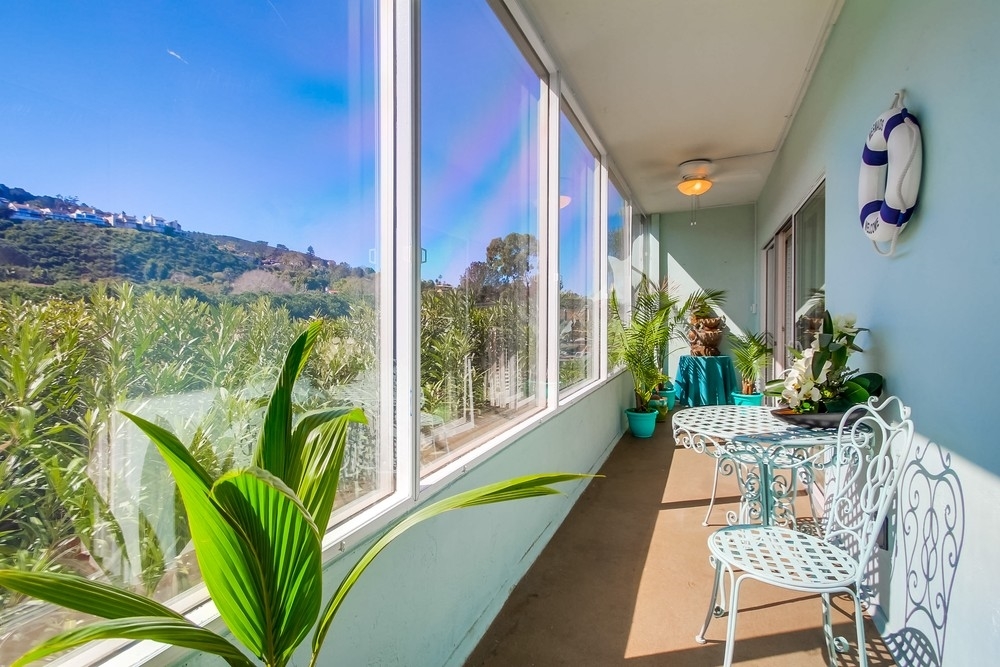 2352 Torrey Pines Road, Unit 4 La Jolla, CA 92037 - Photo 11 of 13 Gallery Image 11