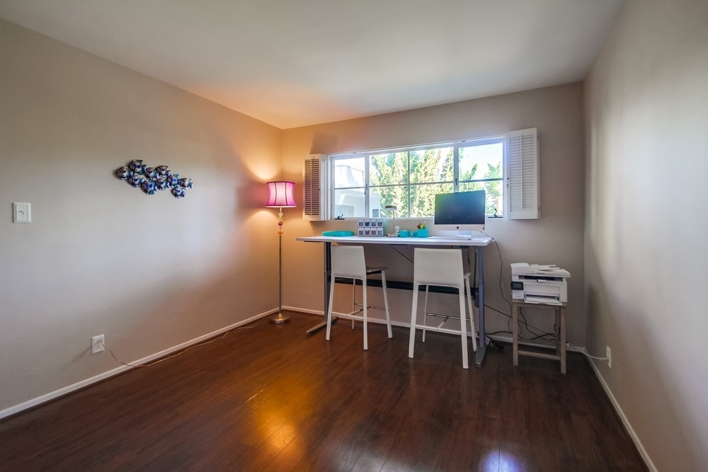 2352 Torrey Pines Road, Unit 4 La Jolla, CA 92037 - Photo 8 of 13 Gallery Image 8