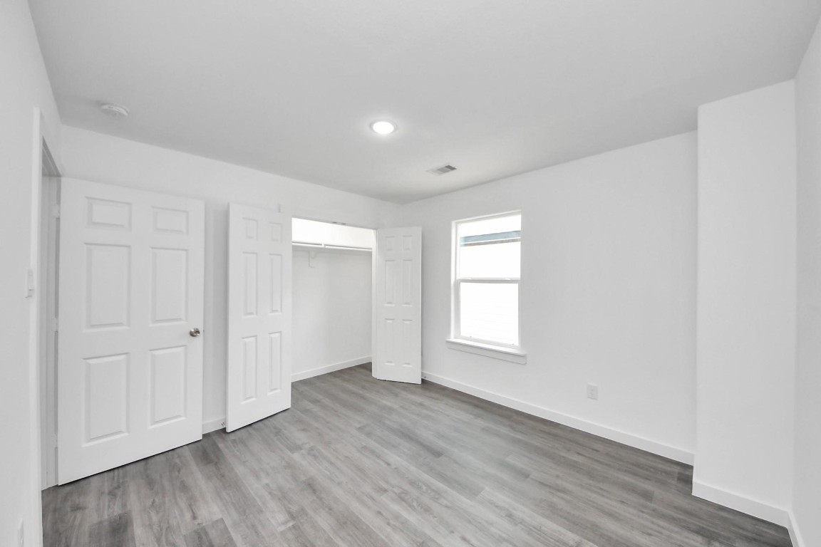 7611 Shotwell Street, Unit B Houston, TX 77016 - Photo 12 of 17