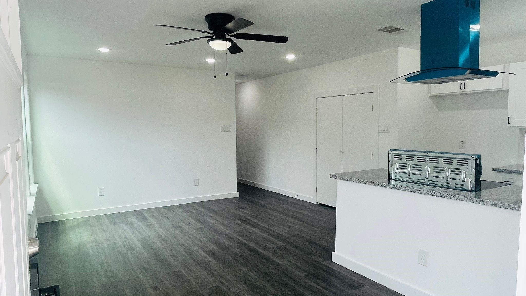 7611 Shotwell Street, Unit B Houston, TX 77016 - Photo 2 of 17