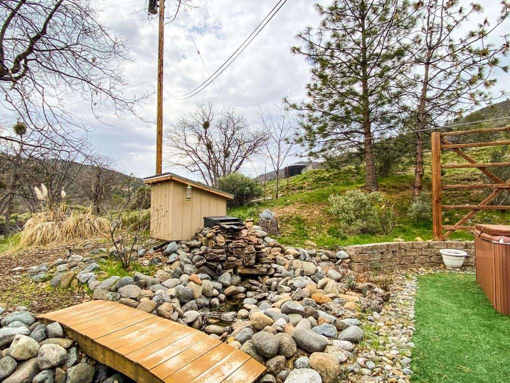 9701 Cram Gulch Road Yreka, CA 96097 - Photo 41 of 44 Gallery Image 41