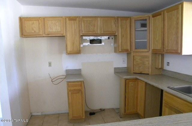 8301 East Rolling Ridge Street Tucson, AZ 85710 - Photo 11 of 35 Gallery Image 11