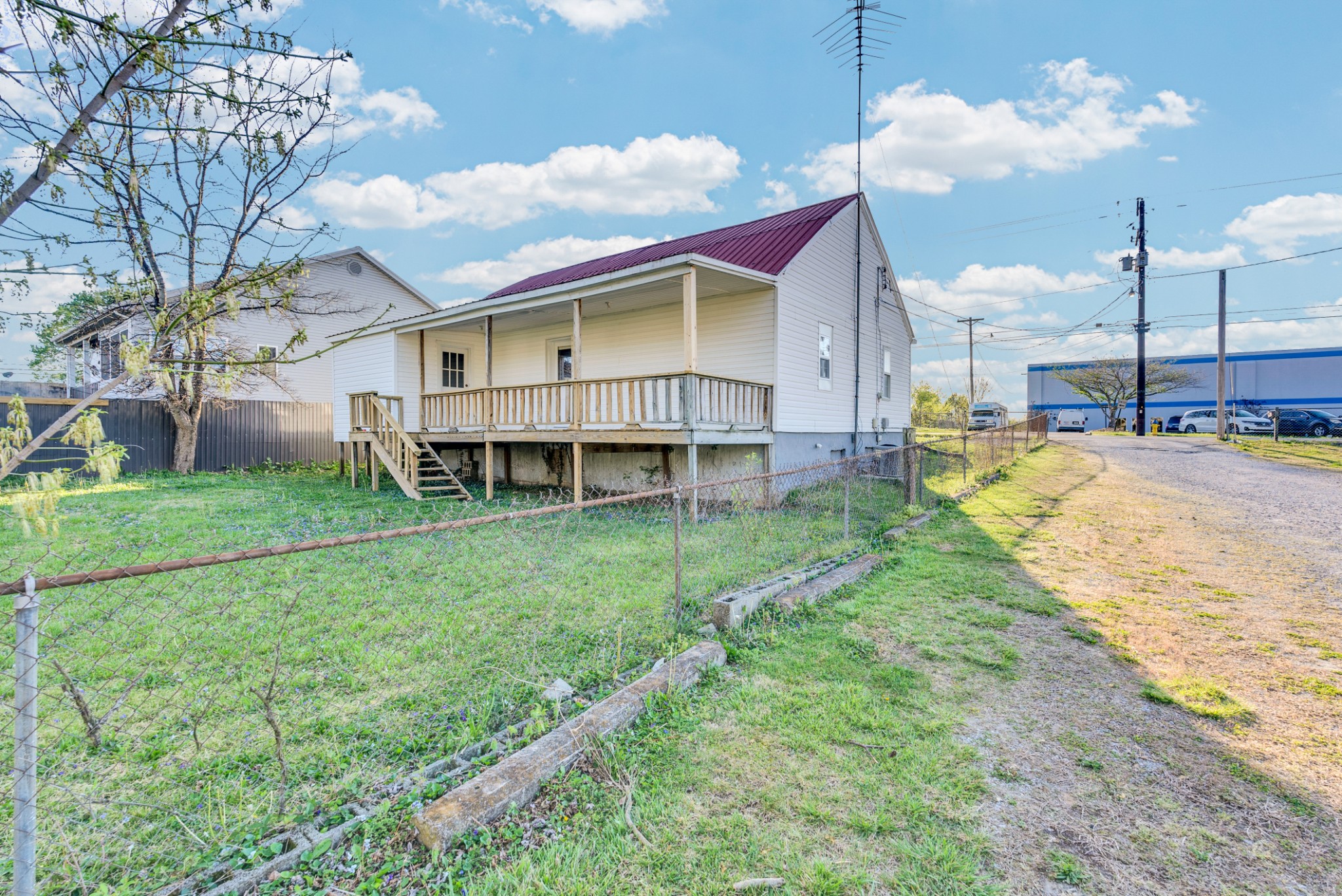 114 Moore Street Sparta, TN 38583 - Photo 4 of 23