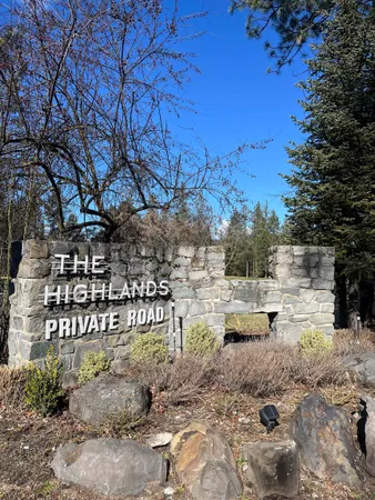 $959,000 | 1622 West Fairway Drive, Spokane, WA 99218