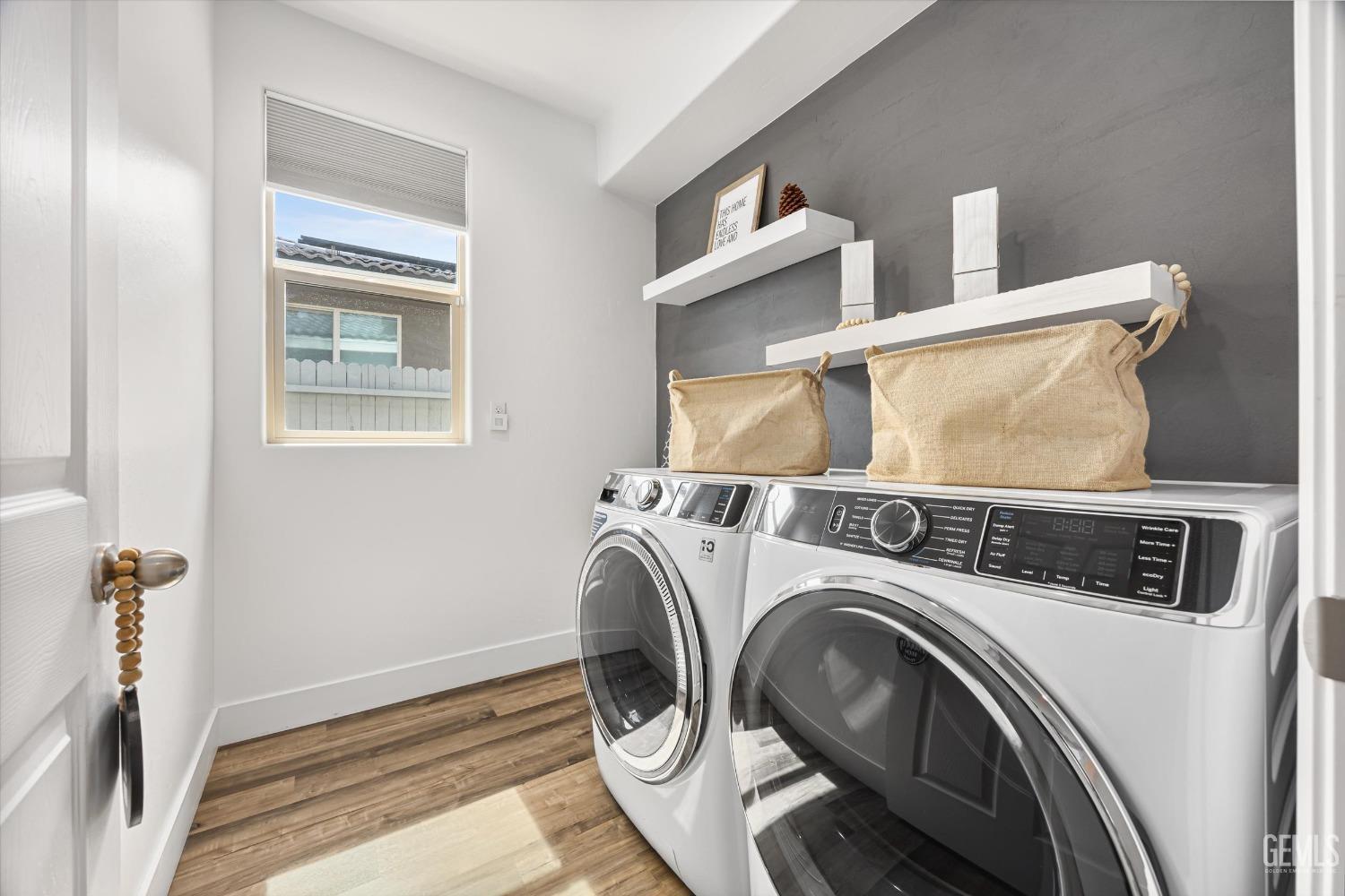 Undisclosed Address Bakersfield, CA 93314 - Photo 33 of 43 a utility room with dryer and washer