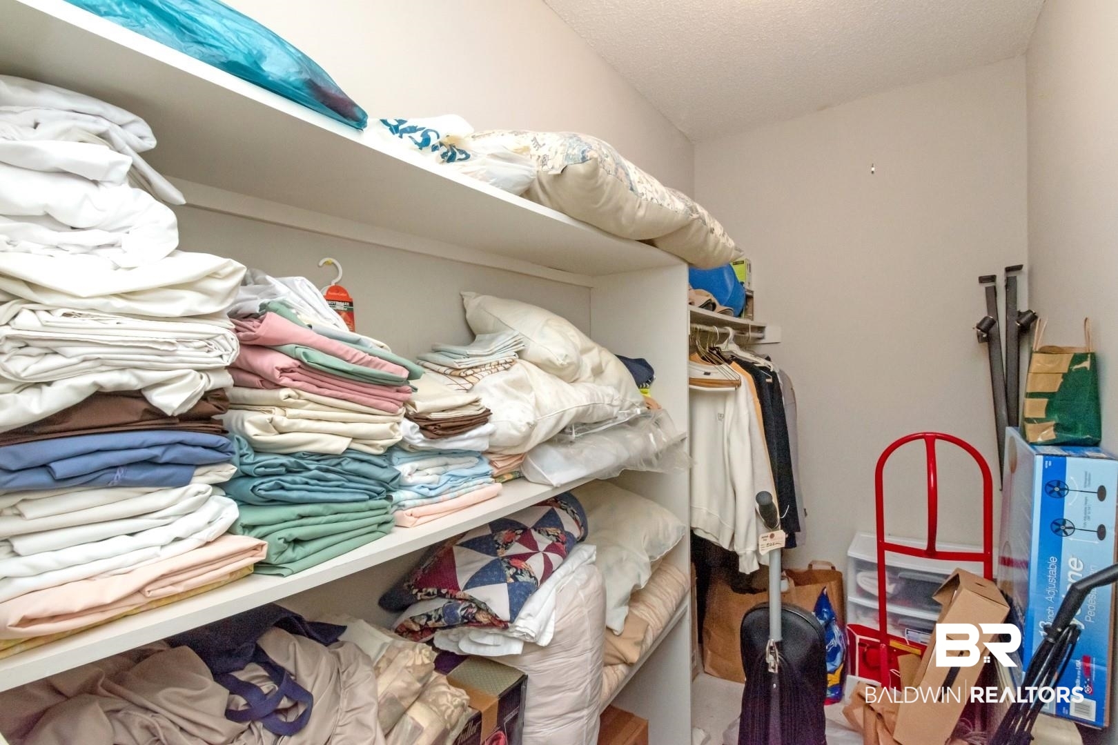 7570 Mallard Drive Mobile, AL 36695 - Photo 20 of 45 IN HALLWAY