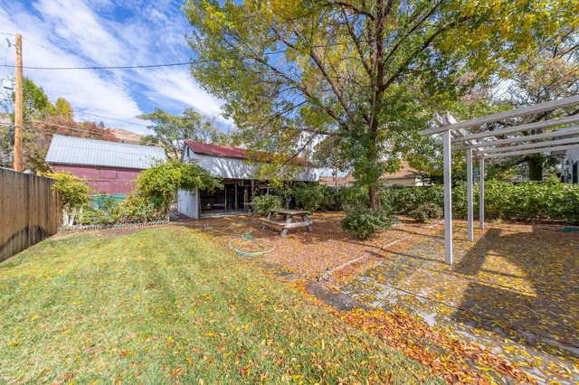 $543,000 | 122 West 5th Street, Palisade, CO 81526