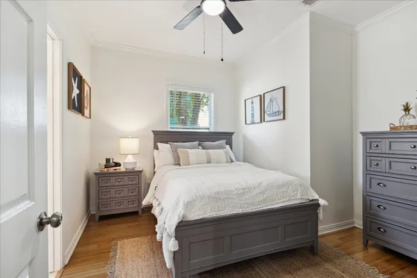 $1,800 | 1213 55th Street, Galveston, TX 77551