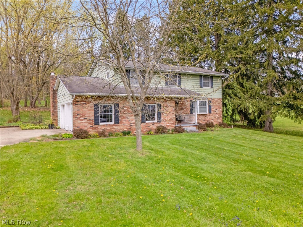 4450 Cottage Grove Road Uniontown, OH 44685 - Photo 2 of 46