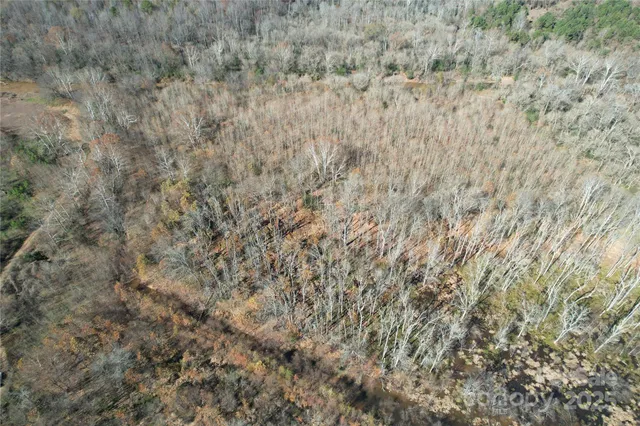 a view of a dry field