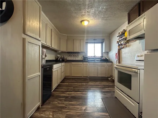 $149,900 | 17056 West Ridge Road, Murray, NY 14470