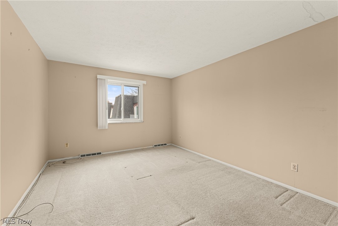 6462 State Road, Unit O31 Parma, OH 44134 - Photo 35 of 48 Gallery Image 35