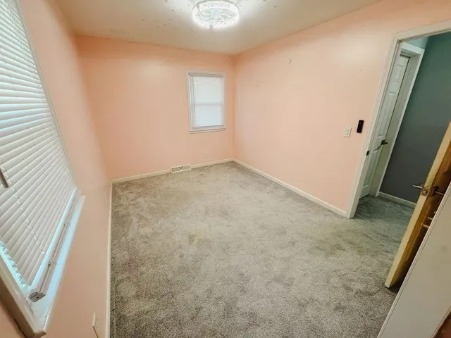 $260,000 | 5814 Parkview Avenue, Kansas City, KS 66104