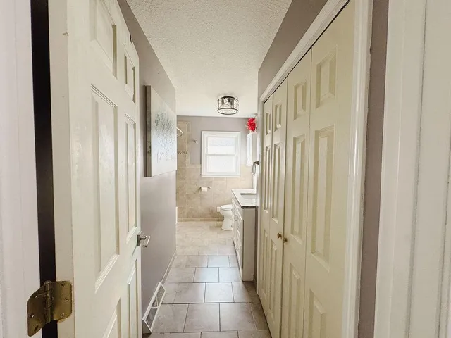 $260,000 | 5814 Parkview Avenue, Kansas City, KS 66104