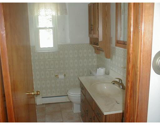 221 Brose Road Cabot, PA 16023 - Photo 5 of 7 Full Bath.