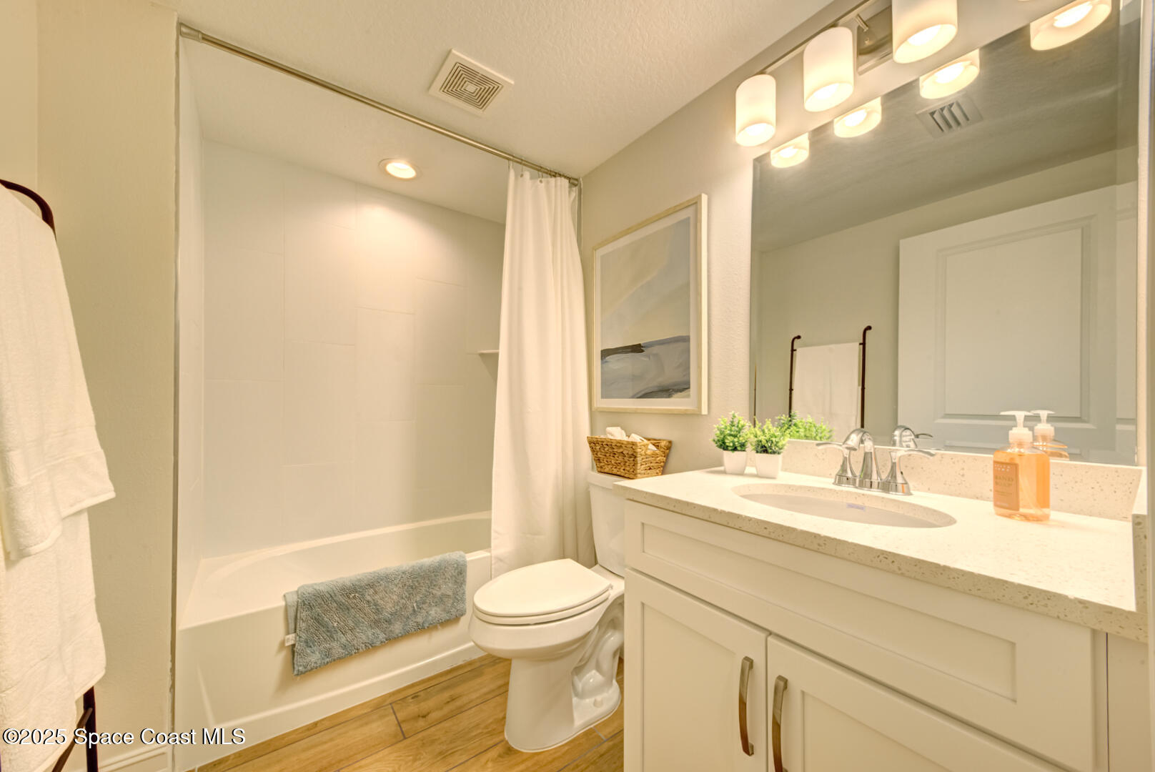 1805 Riverside Drive, Unit 504 Titusville, FL 32780 - Photo 20 of 48 bathroom 2
