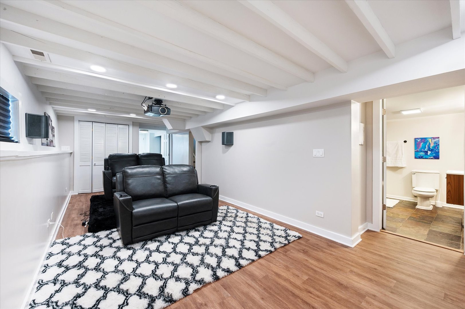 272 North Willow Road Elmhurst, IL 60126 - Photo 28 of 38 a living room with a couch and a view of living room