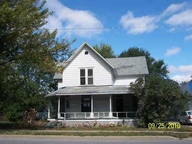 209 East Main Street Butler, IN 46721 - Photo 1 of 8