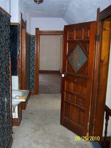 209 East Main Street Butler, IN 46721 - Photo 6 of 8