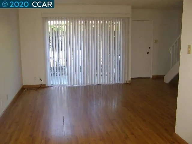 $1,950 | 5454 Roundtree Place, Unit D, Concord, CA 94521