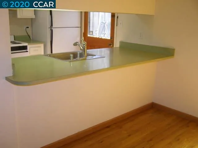 $1,950 | 5454 Roundtree Place, Unit D, Concord, CA 94521