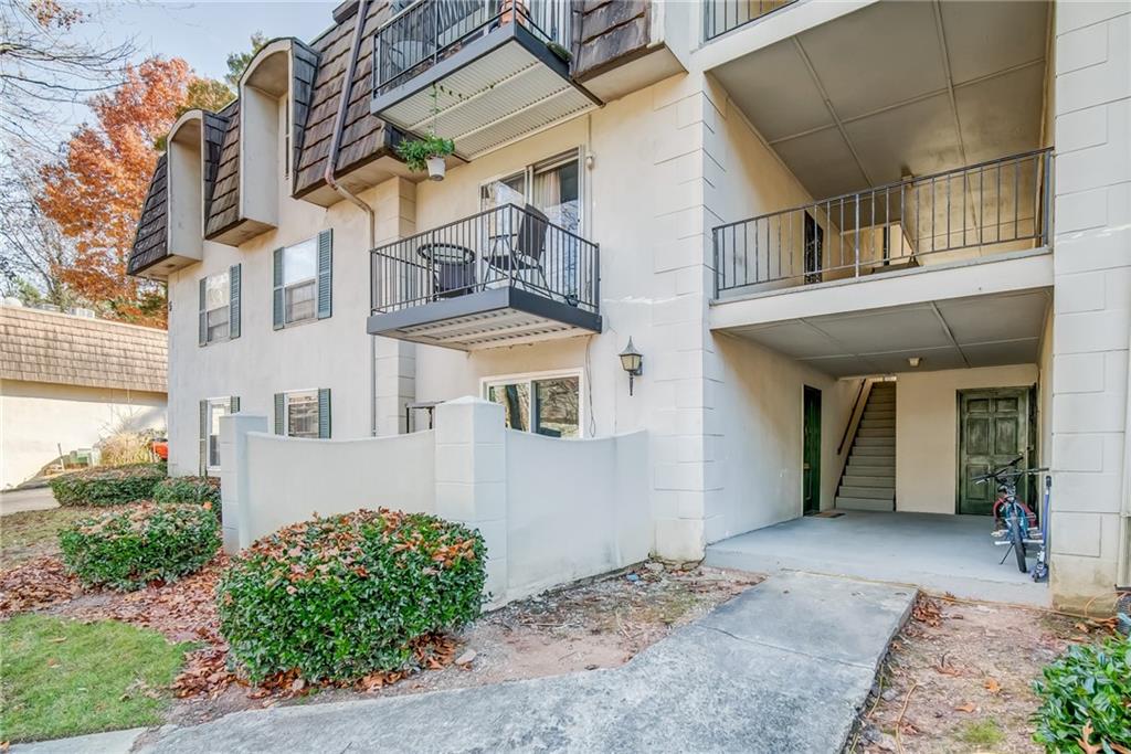 725 Dalrymple Road, Unit 5A Sandy Springs, GA 30328 - Photo 1 of 1