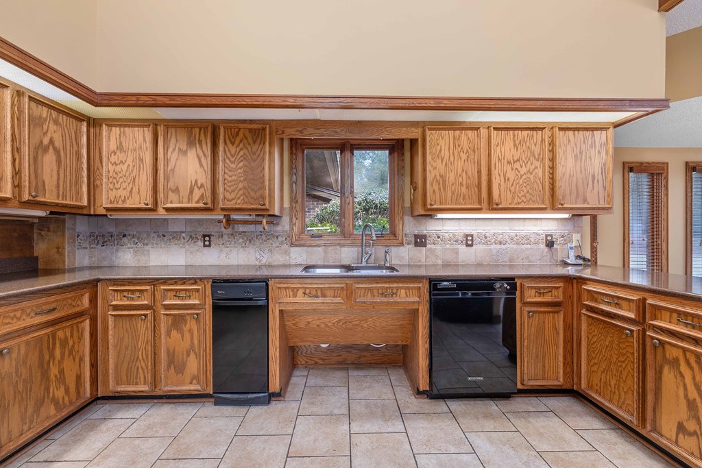 7901 Shallowford Road Upatoi, GA 31829 - Photo 9 of 89 kitchen