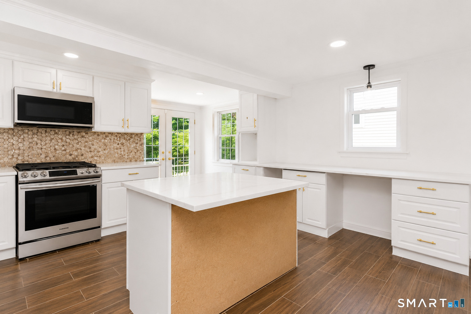 98 Woodmere Road West Hartford, CT 06119 - Photo 19 of 40