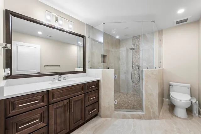 a view of an empty walk in closet