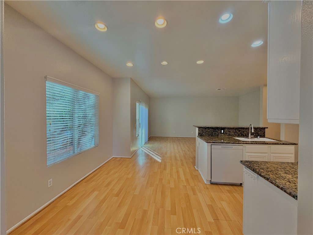 9145 West Rancho Park Circle Rancho Cucamonga, CA 91730 - Photo 5 of 35