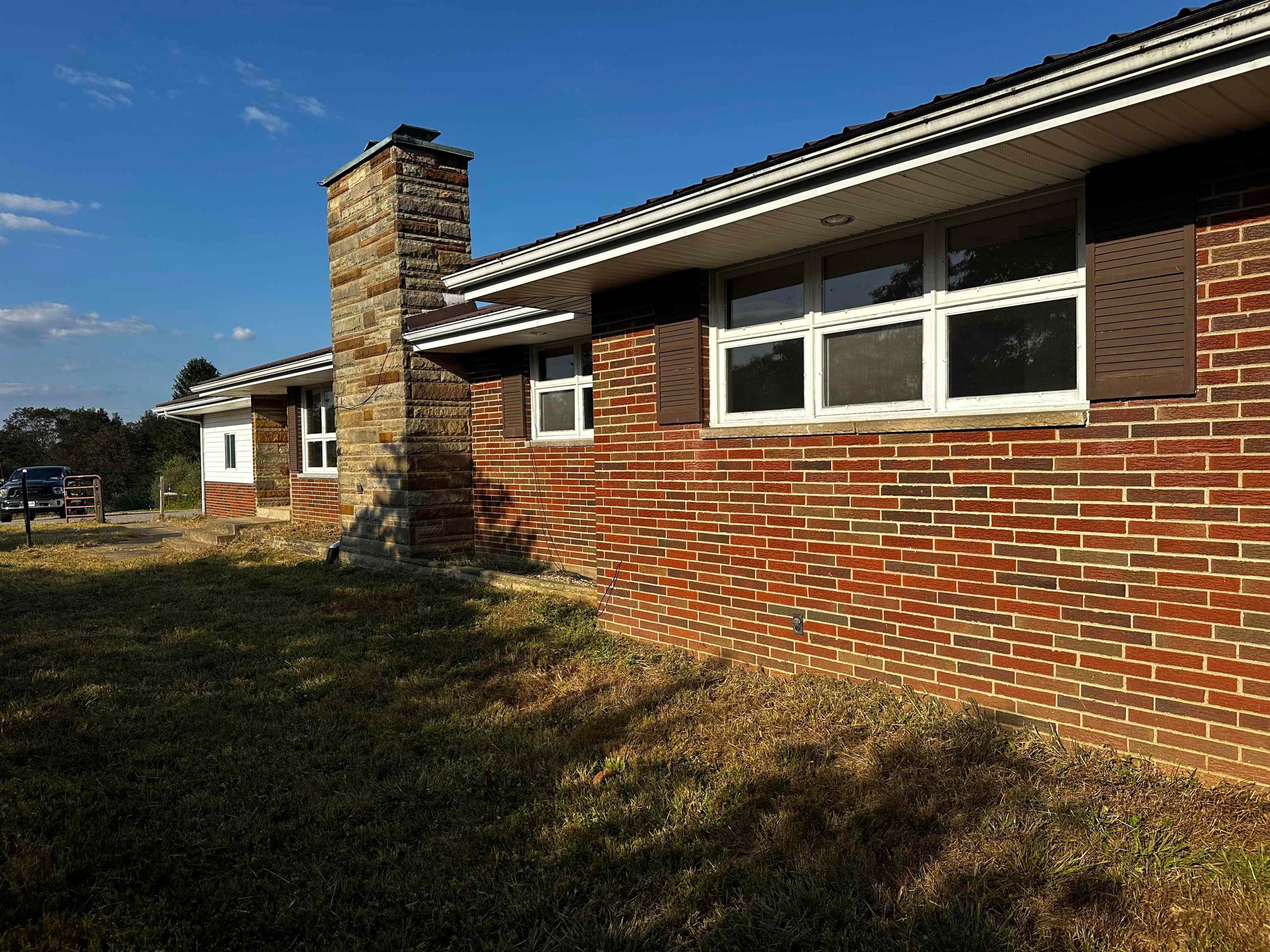 8052 Ohio River Road Point Pleasant, WV 25550 - Photo 18 of 20 Gallery Image 18