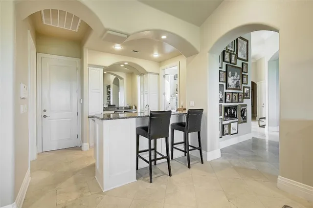 $3,250,000 | 2004 Canonero Drive, Austin, TX 78746