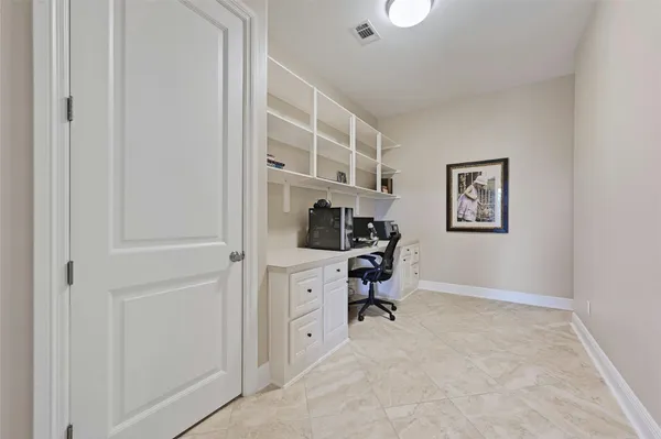 $3,250,000 | 2004 Canonero Drive, Austin, TX 78746