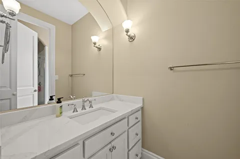 $3,250,000 | 2004 Canonero Drive, Austin, TX 78746