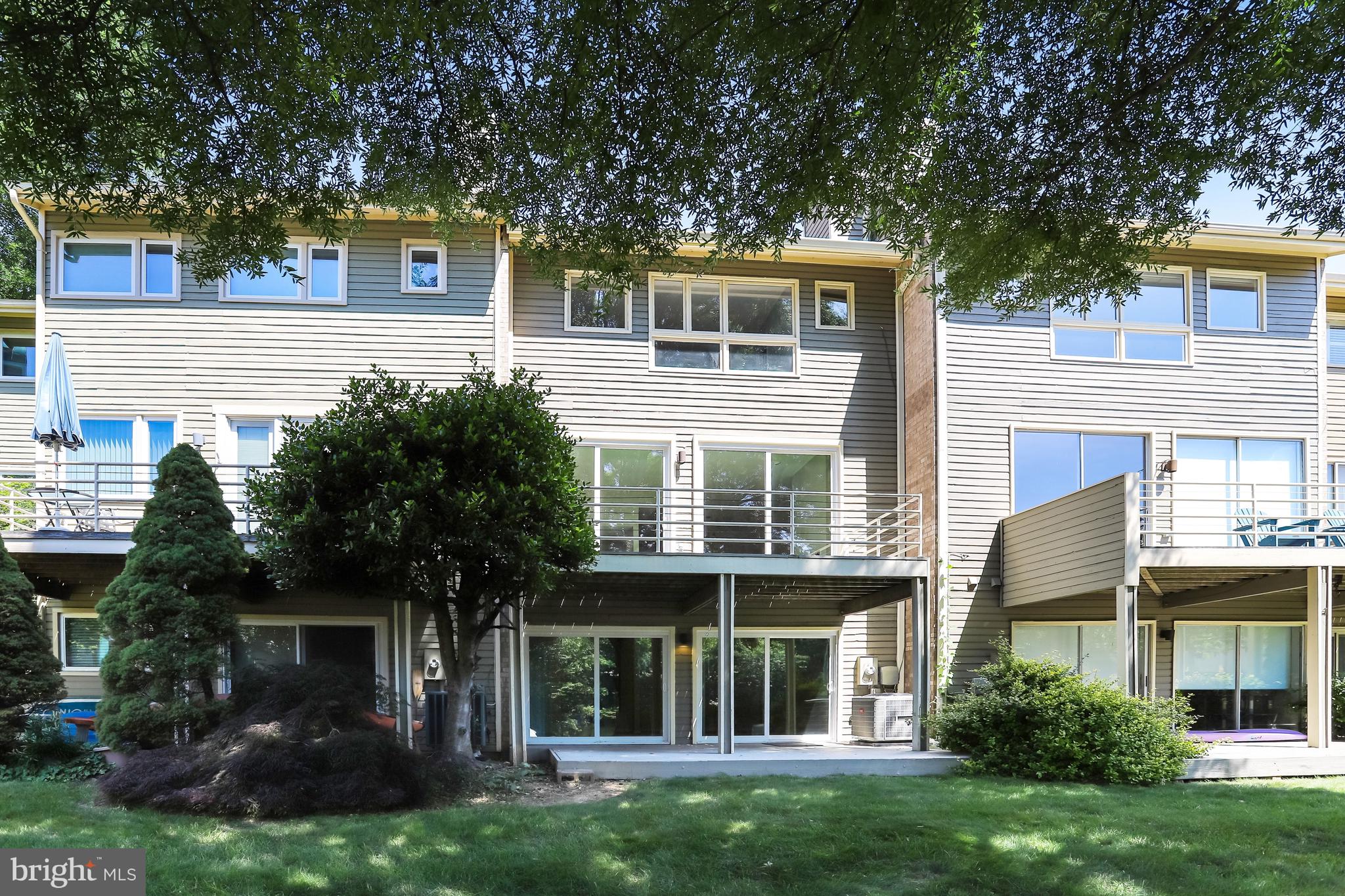 1953 Lakeport Way Reston, VA 20191 - Photo 51 of 59 Gallery Image 51
